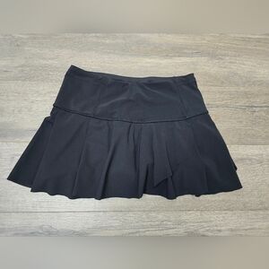 Lululemon Mini Skort Black Size 4 Tennis Pickleball EUC